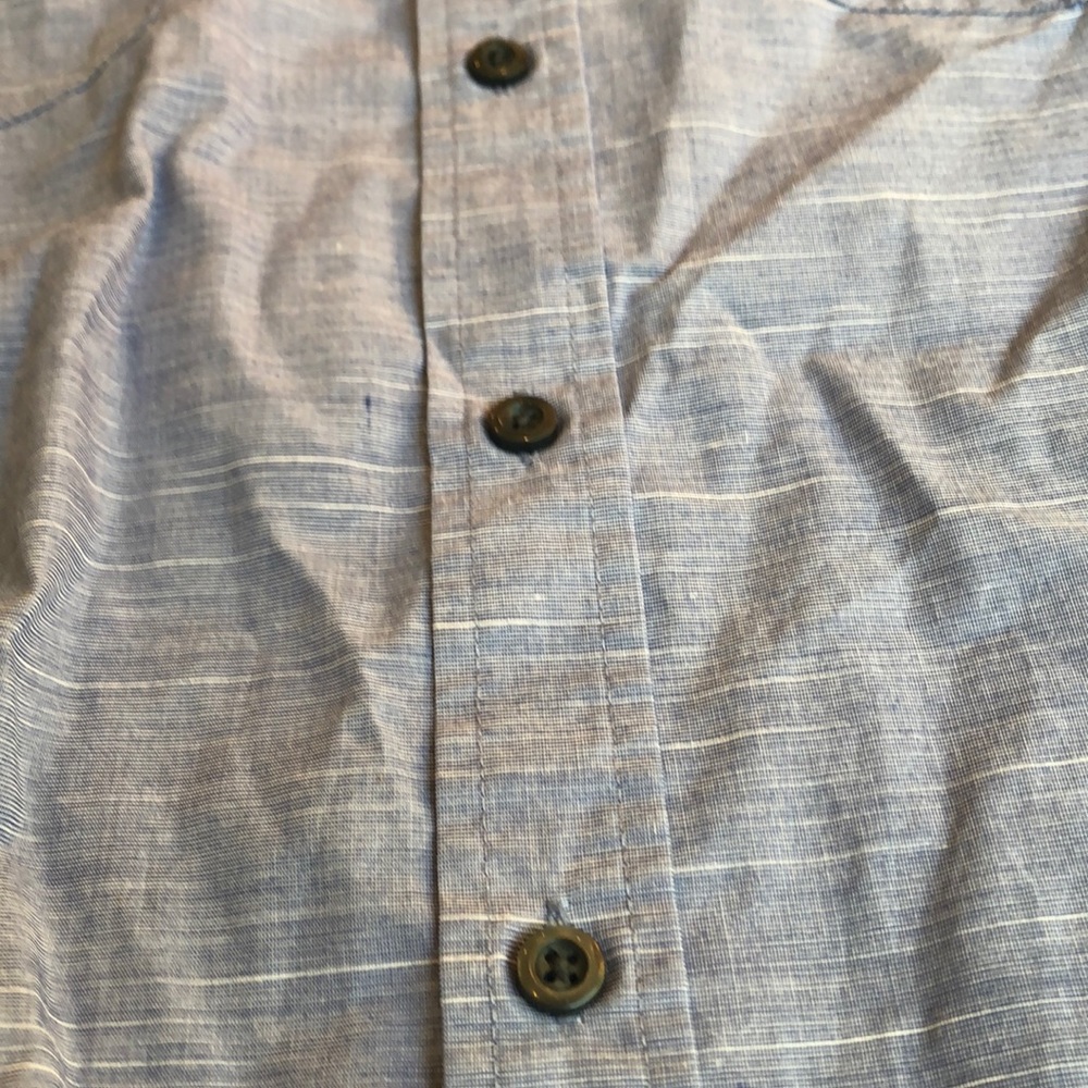 Men's Button-Down - Picture 7 of 8